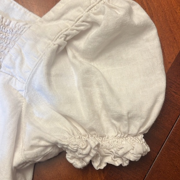 OSHKOSH Girl’s Cream Top Linen Puff Sleeve Smocked Large - Picture 5 of 5